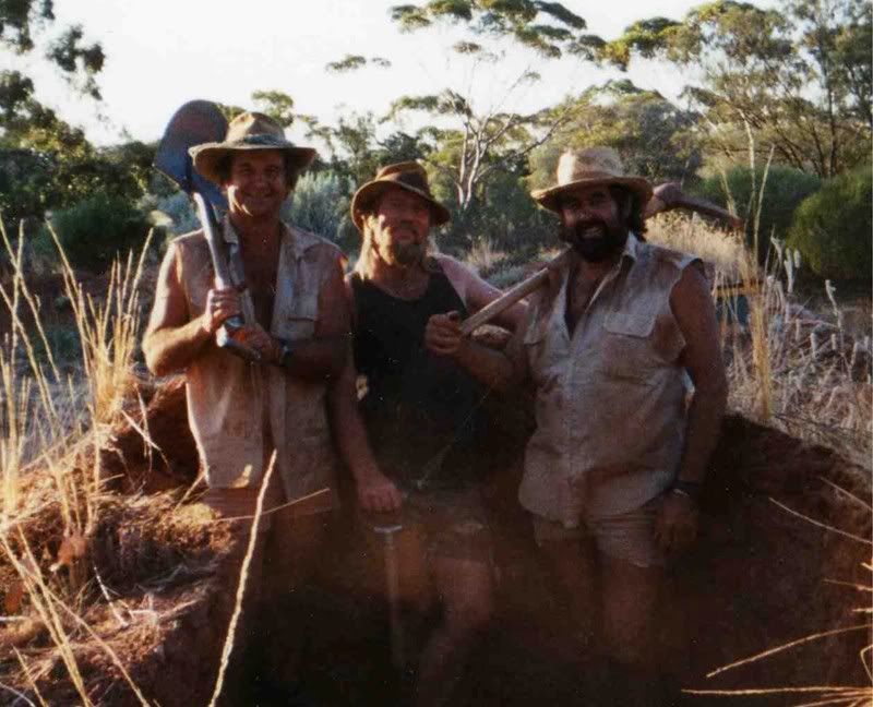 The "Air Beast" aka Dry Blower Prospecting Australia Gold