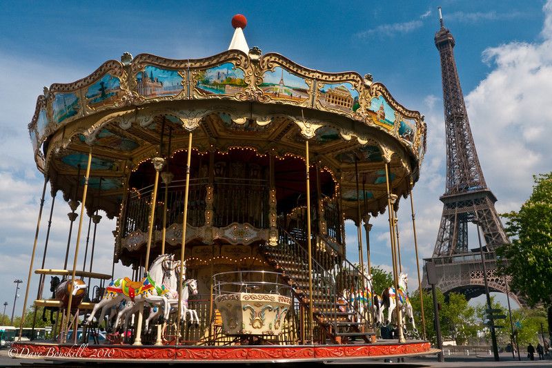 Europe-France-Paris-Carousel-L.jpg