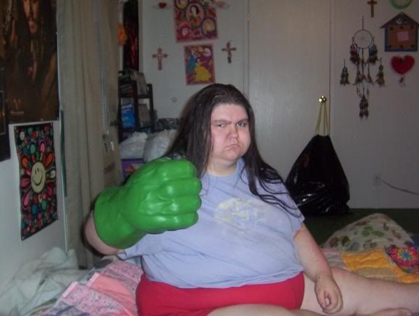 http://i151.photobucket.com/albums/s127/exit2dos/Hulk20smash.jpg