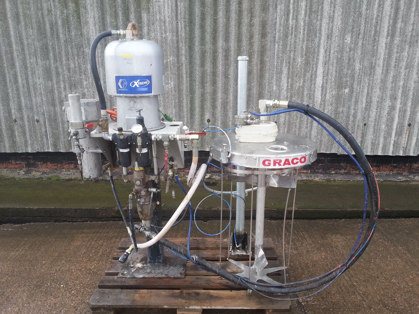 GRACO EXTREME AIRLESS SPRAY PUMP 451 INDUSTRIAL PAINTING PAING SPRAYER