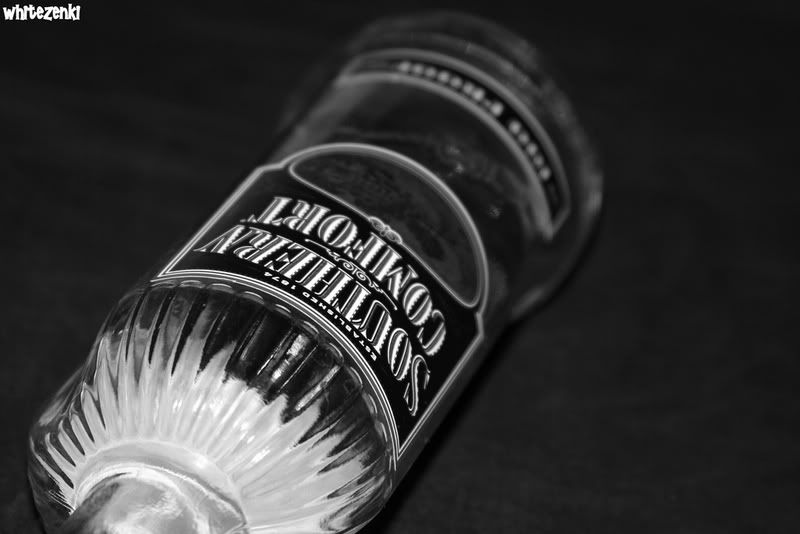 IMAGE: http://i151.photobucket.com/albums/s143/whitezenki/403109682_b206c2ed04_b.jpg