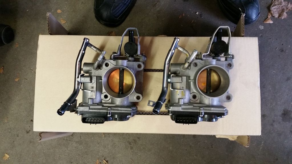 For Sale Gauges, T1R 4pt Strut Bar, Engine Mounts Honda CRZ Hybrid