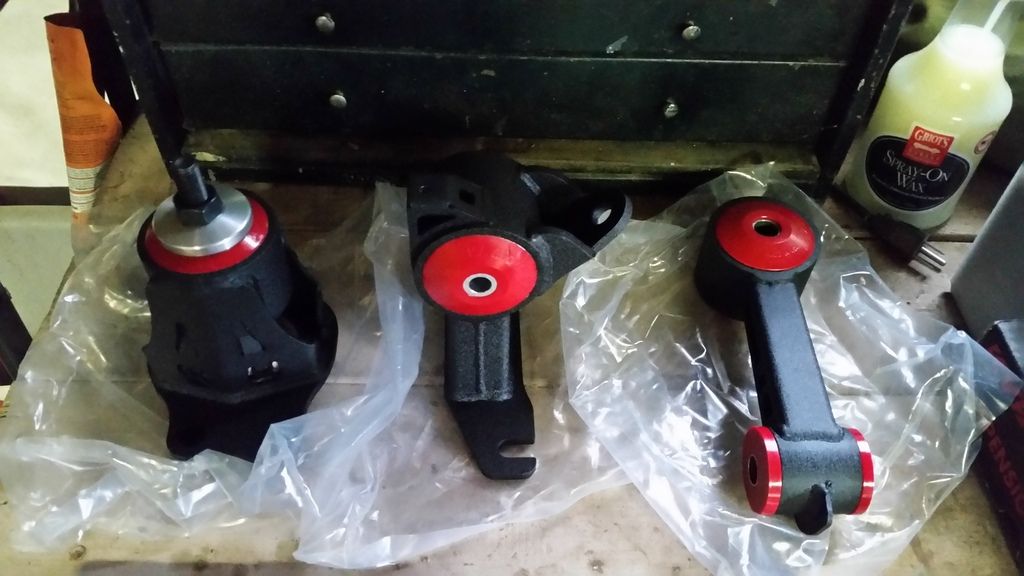 For Sale Gauges, T1R 4pt Strut Bar, Engine Mounts Honda CRZ Hybrid