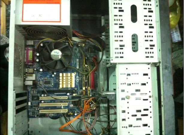 thùng máy cùi bắp ! - 3