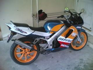 30052005.jpg