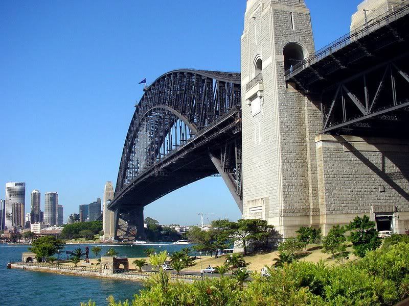 Sydney_Harbour_Bridge.jpg