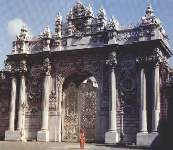 dolmabahce.jpg