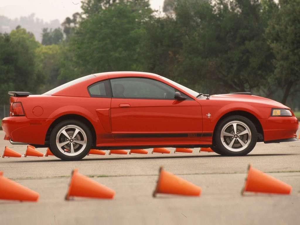 Ford-Mustang_Mach_1_2003_1024x76-1.jpg