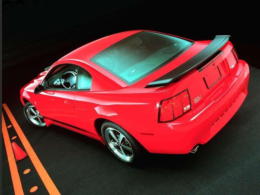 Ford-Mustang_Mach_1_2003_1024x76-4.jpg