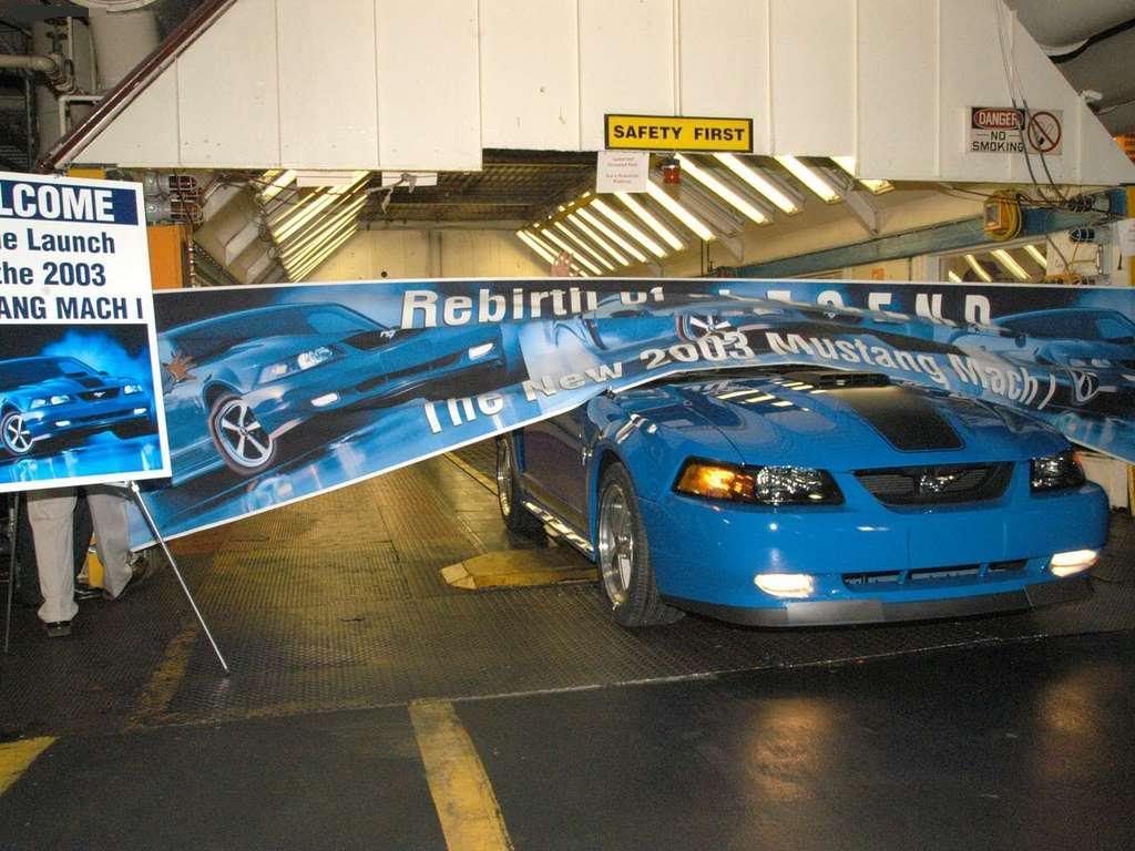 Ford-Mustang_Mach_1_2003_1024x76-7.jpg