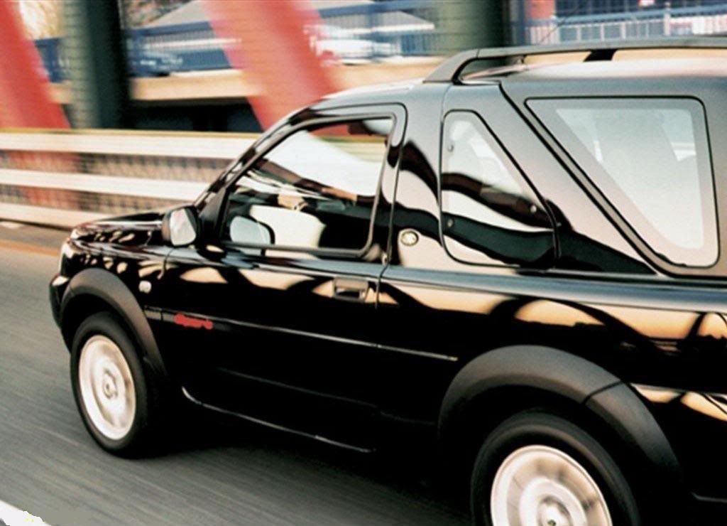 land-rover-freelander-resimleri--1.jpg