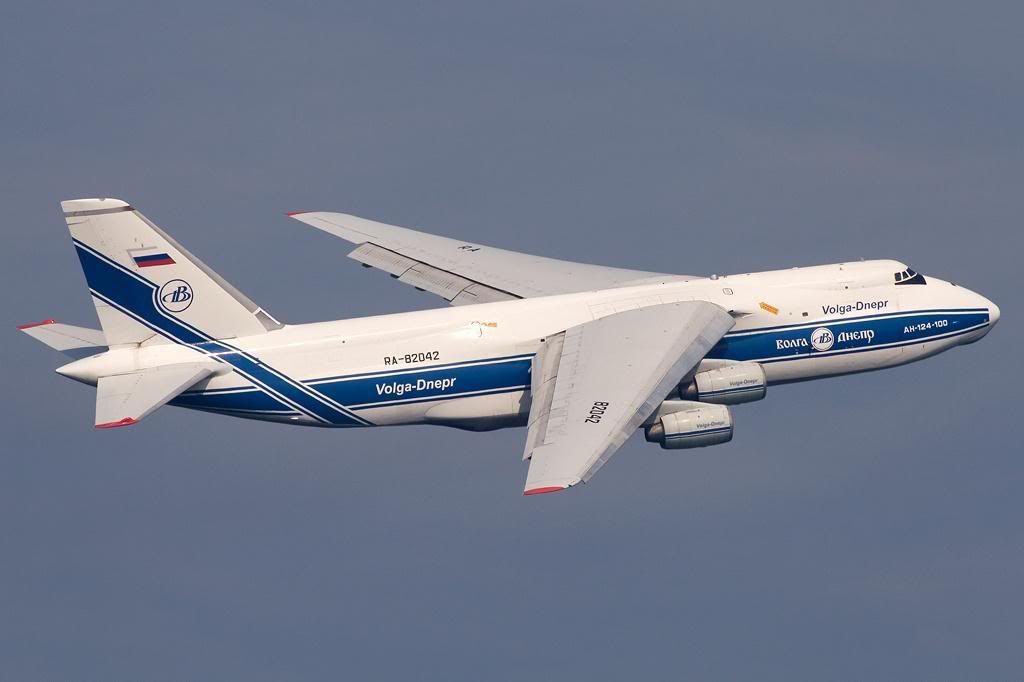 antonov_124_1.jpg