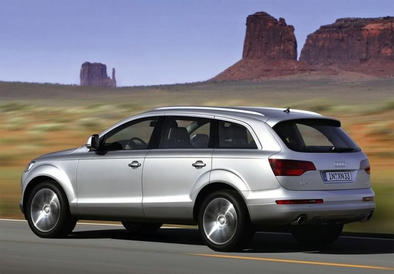 audi_Q7_03-1024.jpg