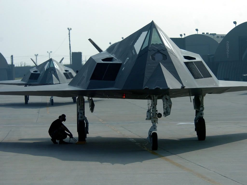 f_117_nighthawk_1.jpg