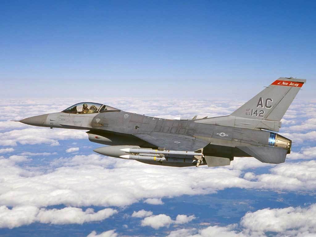 f_16_falcon_12-1.jpg
