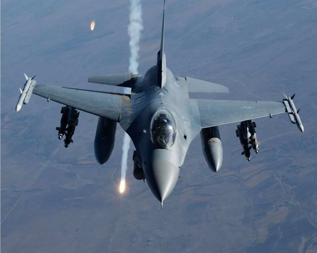 f_16_falcon_3.jpg