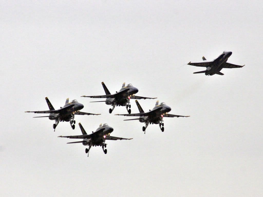 f_18_hornet_3.jpg