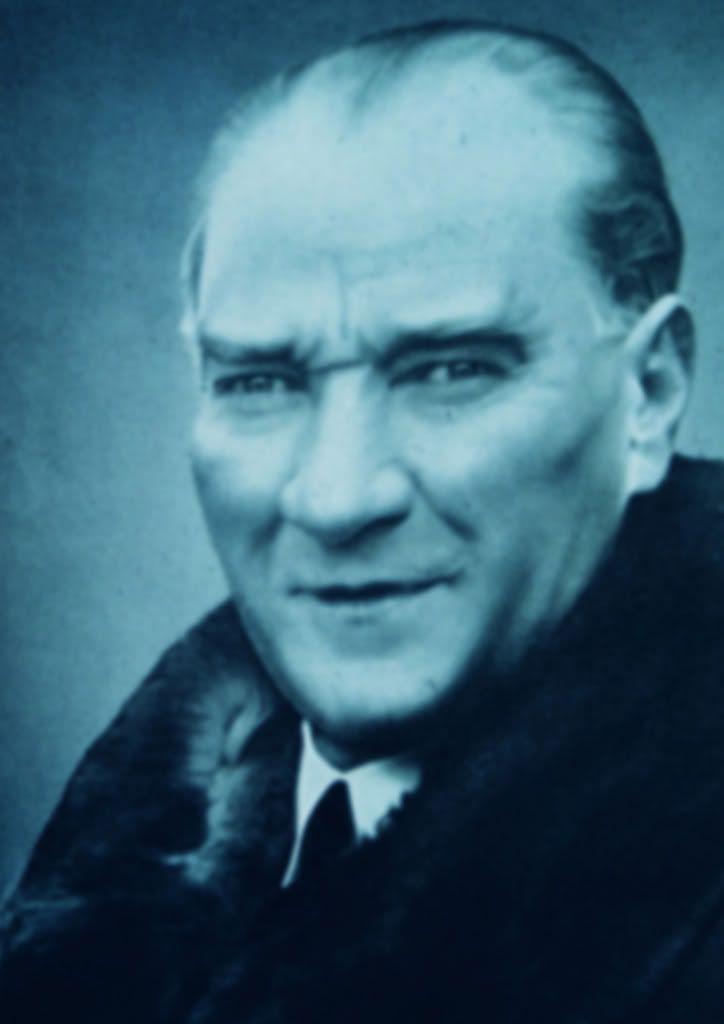 ataturk3.jpg