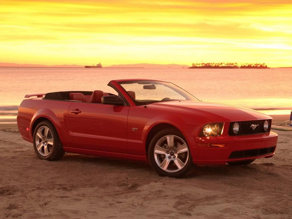 05_MustangGTConvertible_Wallpaper1.jpg