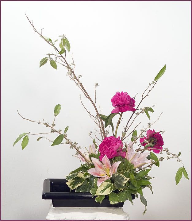 ikebana-peony-lily-a-006070.jpg