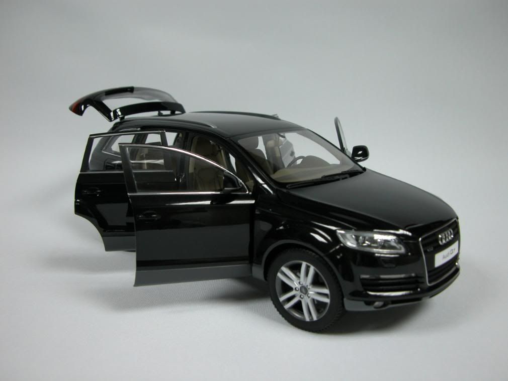 audiQ76