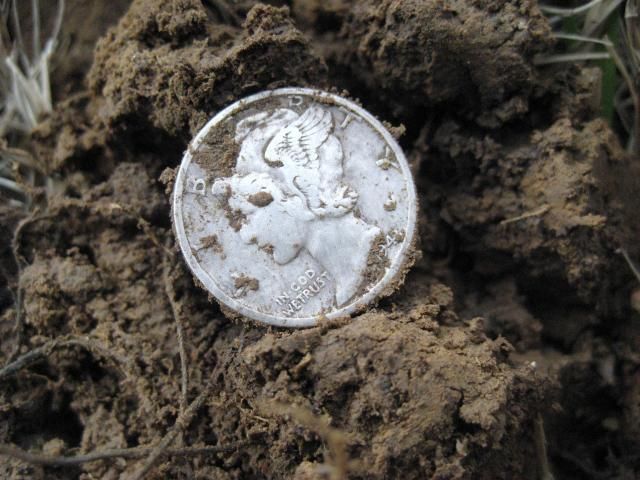 CibolaSeatedDime047_zps78ee0cc2.jpg