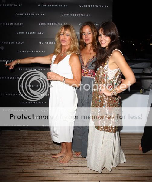 http://i151.photobucket.com/albums/s125/olgabelik/Cannes2008/16may/MargeritaMissoniParty/GoldieJadeJaggerMargherita2.jpg