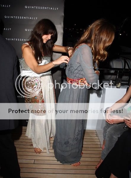 http://i151.photobucket.com/albums/s125/olgabelik/Cannes2008/16may/MargeritaMissoniParty/JadeJaggerMargherita1.jpg